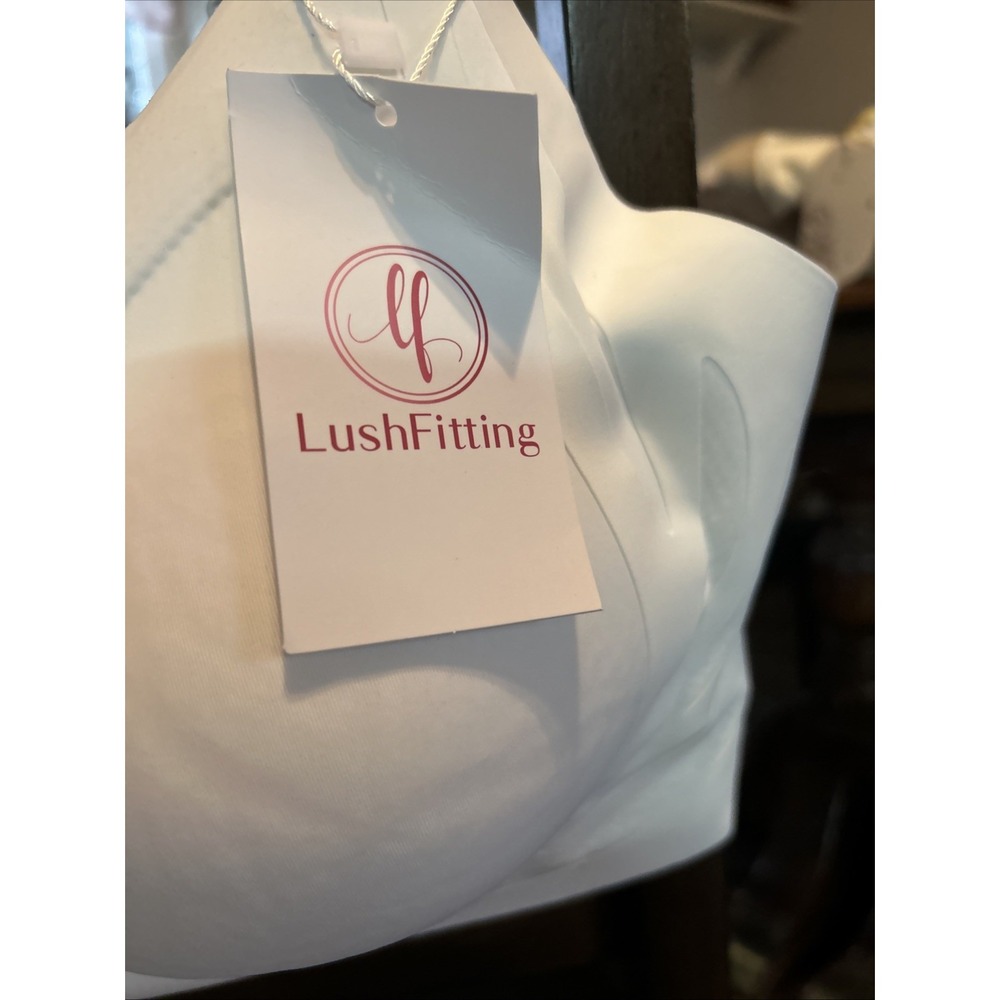 Lush Fitting Lifting Womens 44D Comfort Bra Wireless Padded White 6XL - Picture 3 of 7